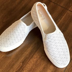 Slip on sneakers